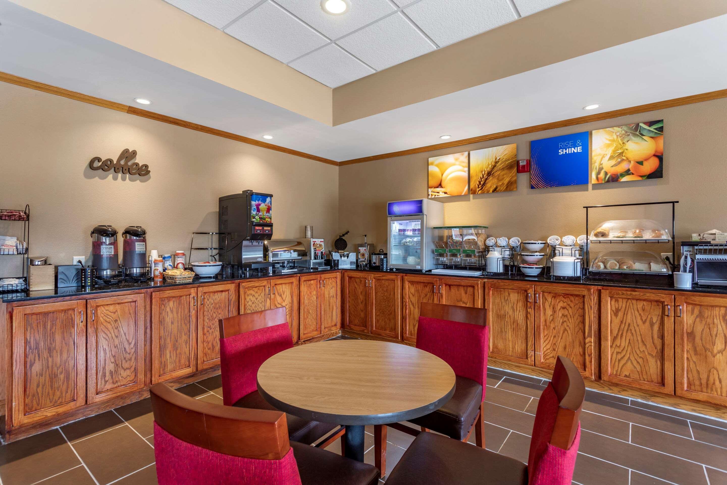 Comfort Inn & Suites Carbondale University Area Zewnętrze zdjęcie